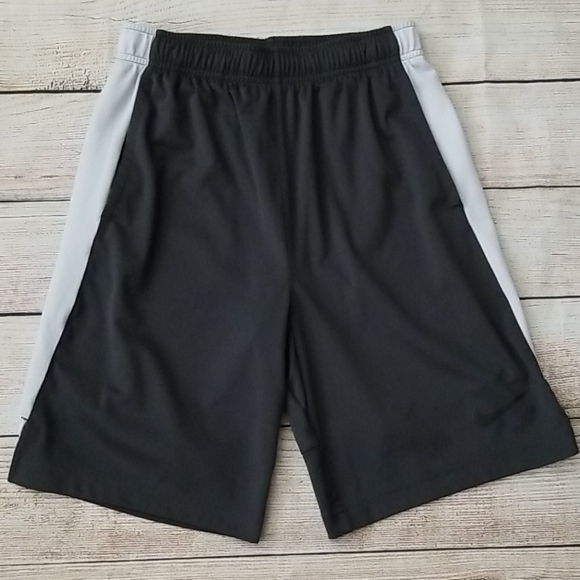 Nike Dri-Fit Boys Athletic Shorts - Picture 1 of 8